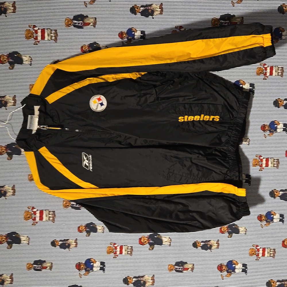 STEELERS REEBOK NFL LINED ZIP WINDBREAKER XL 18-20 BOYS